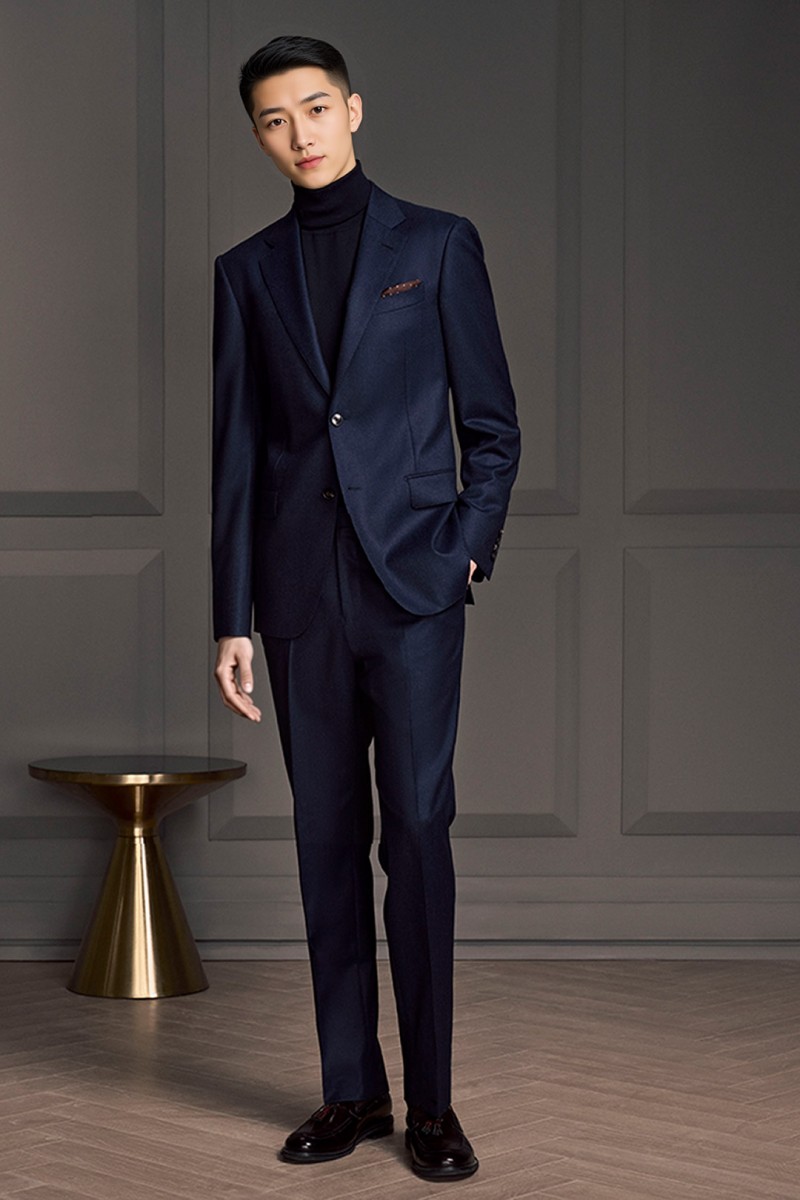 藏青色西装搭配图1